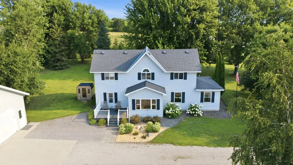7520 County Road 9 NE Willmar, MN 56201