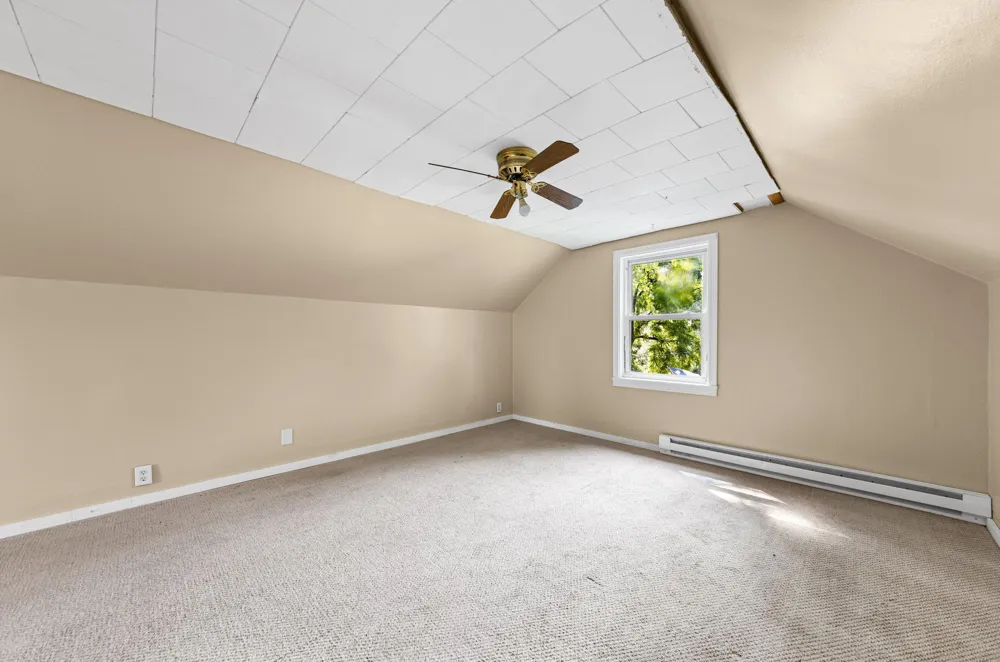 207 7th Street Waverly, MN 55390