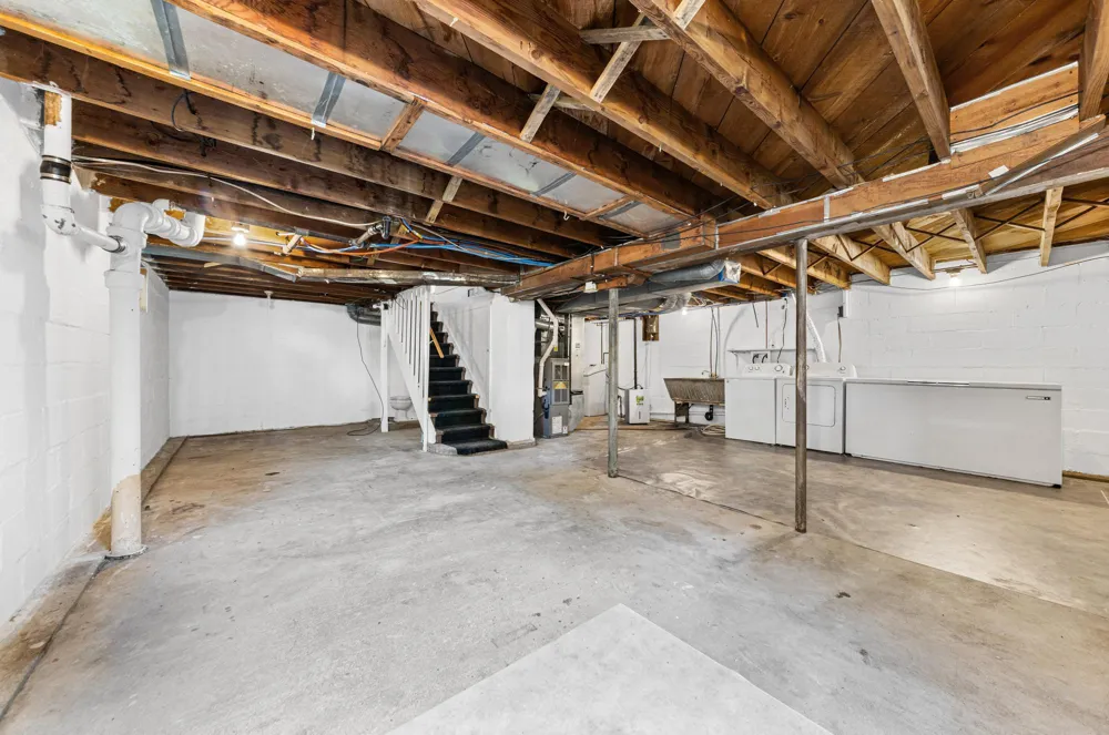 207 7th Street Waverly, MN 55390