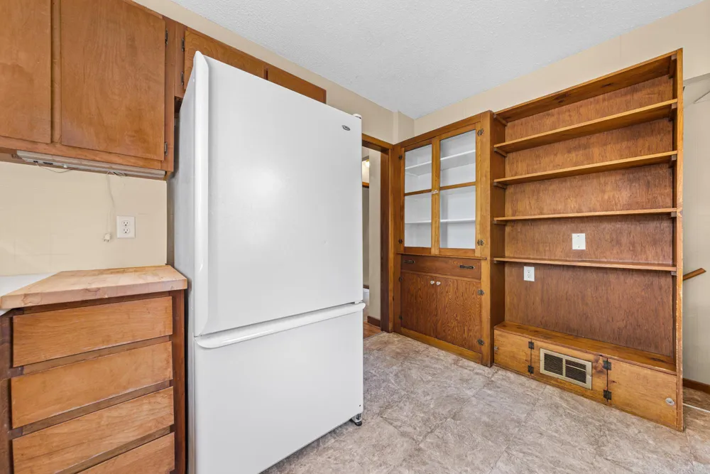207 7th Street Waverly, MN 55390