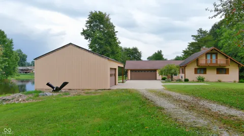 2705 W County Road 300