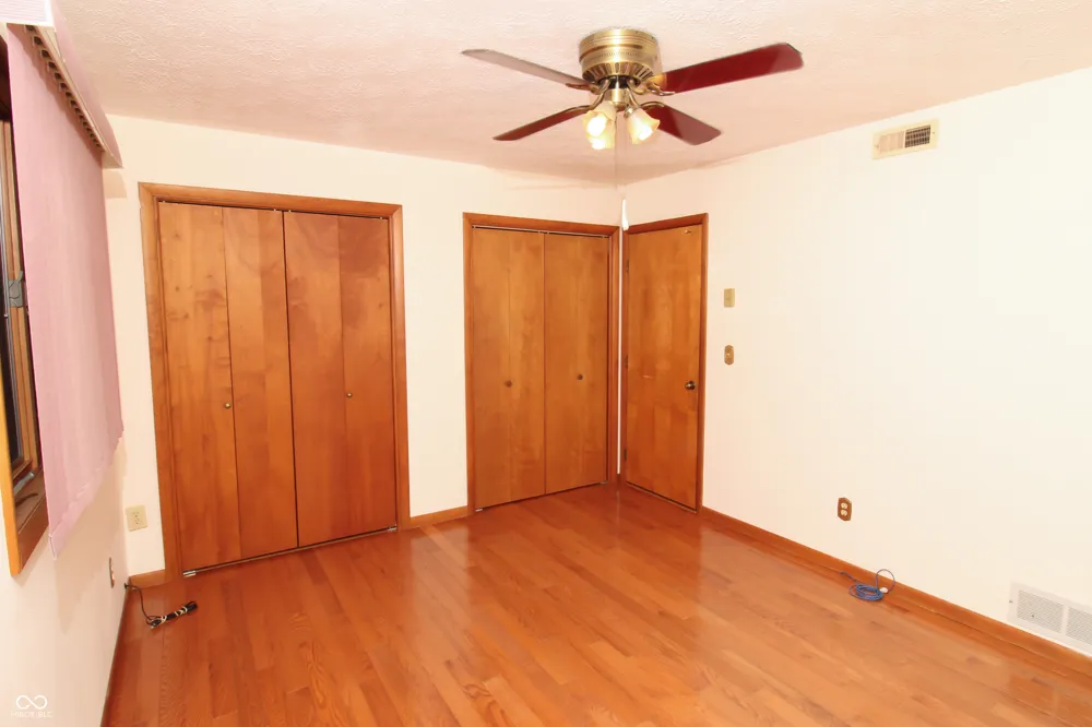 2705 W County Road 300 North Vernon, IN 47265