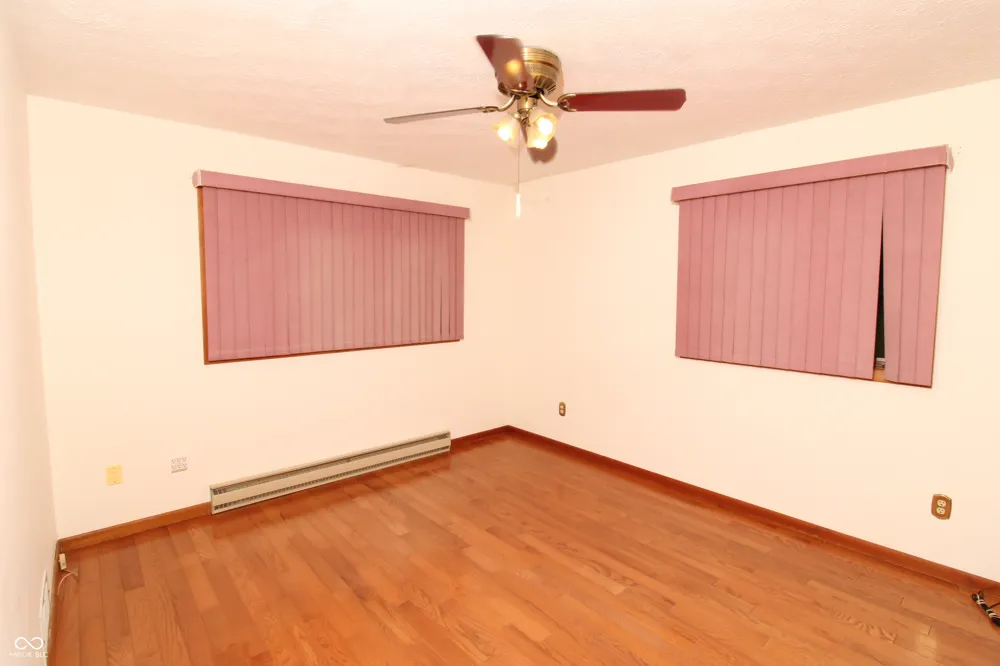 2705 W County Road 300 North Vernon, IN 47265
