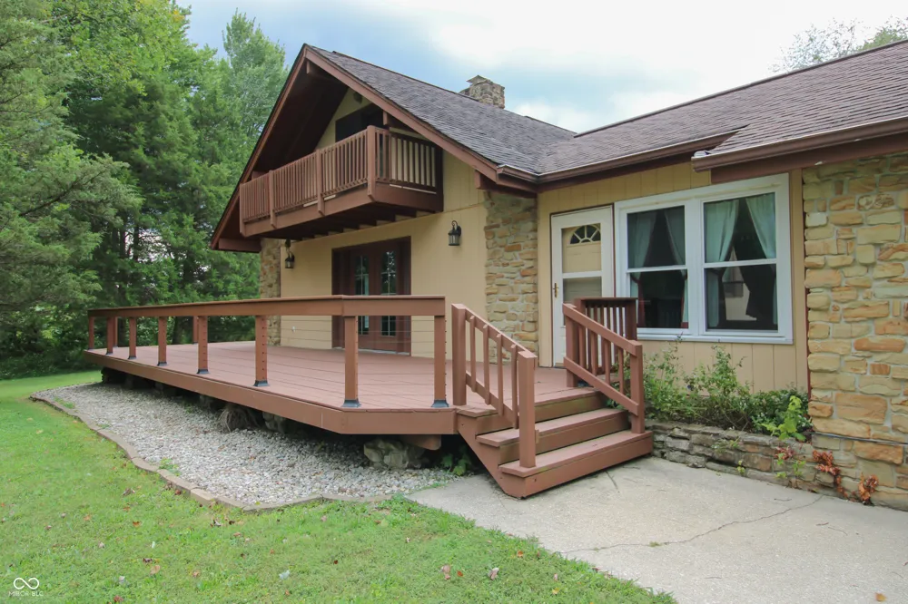 2705 W County Road 300 North Vernon, IN 47265