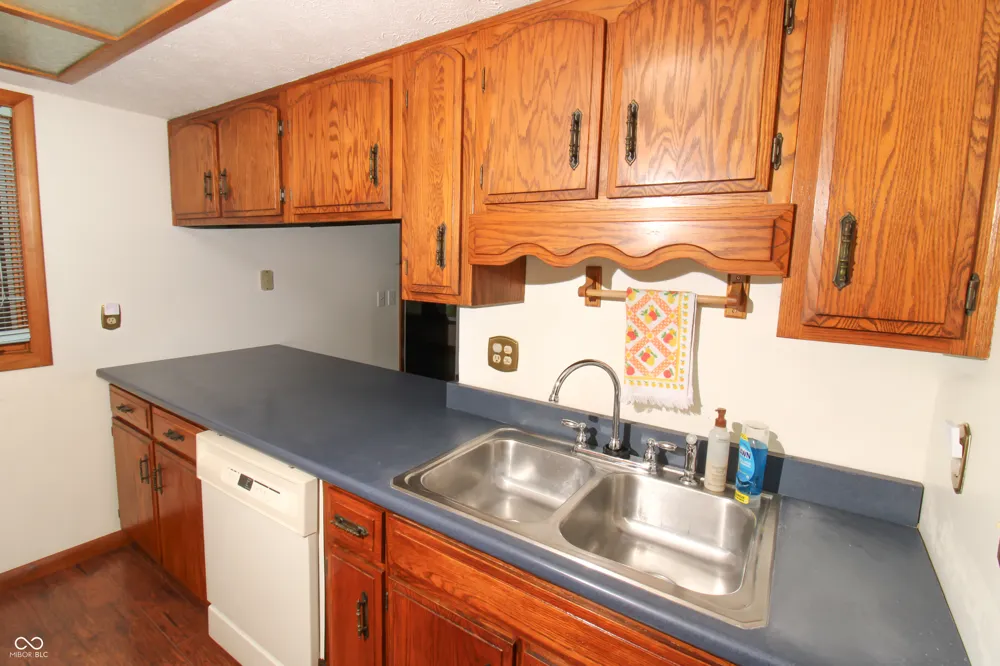 2705 W County Road 300 North Vernon, IN 47265