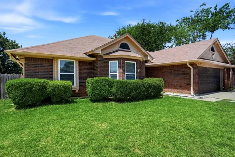 7108 Summerset Drive