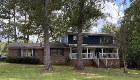 302 Ridgewood Road