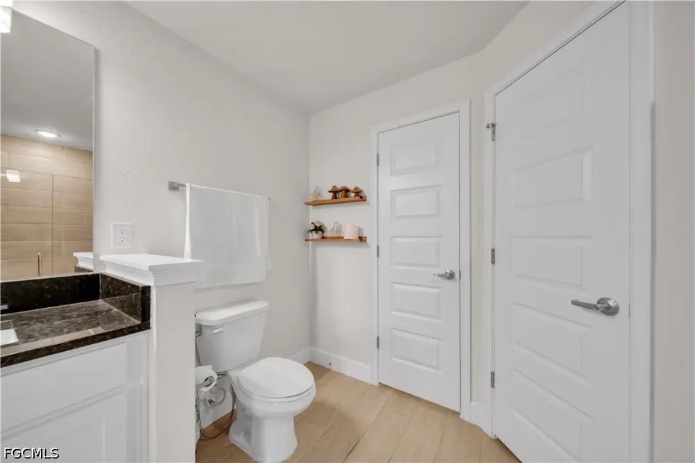 SE 11th Terrace Cape Coral, FL 33990