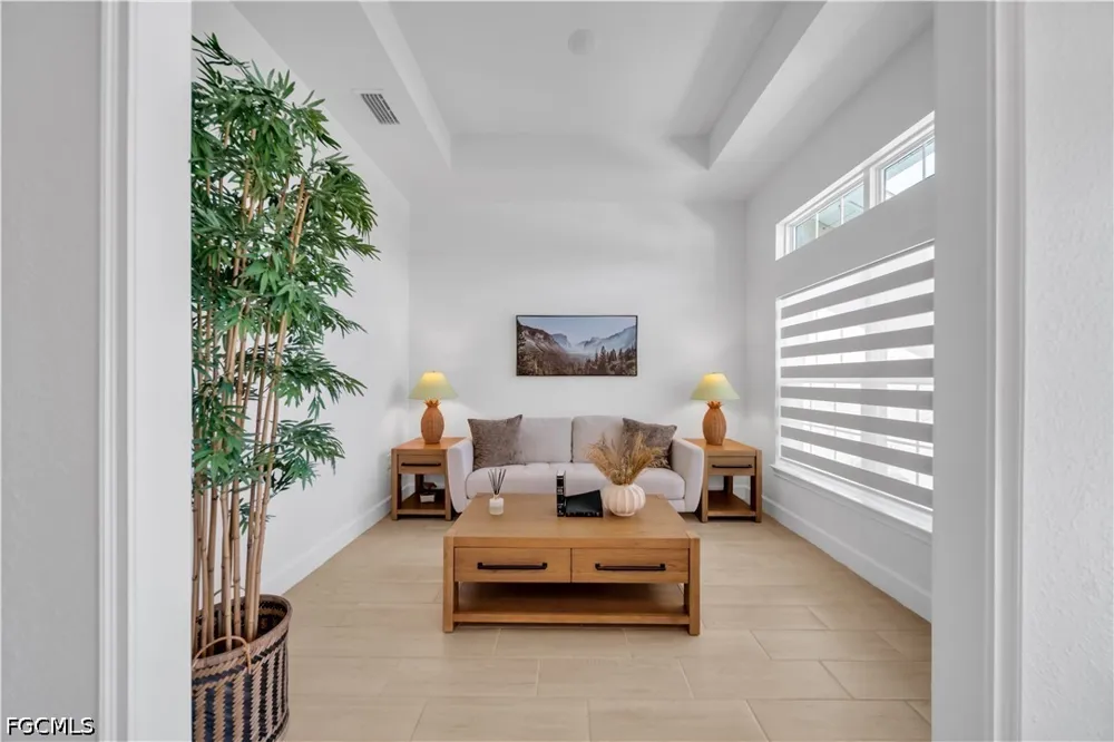 SE 11th Terrace Cape Coral, FL 33990