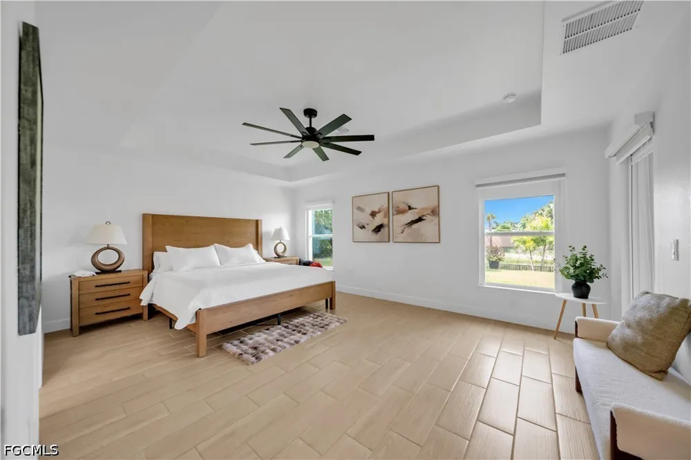 SE 11th Terrace Cape Coral, FL 33990