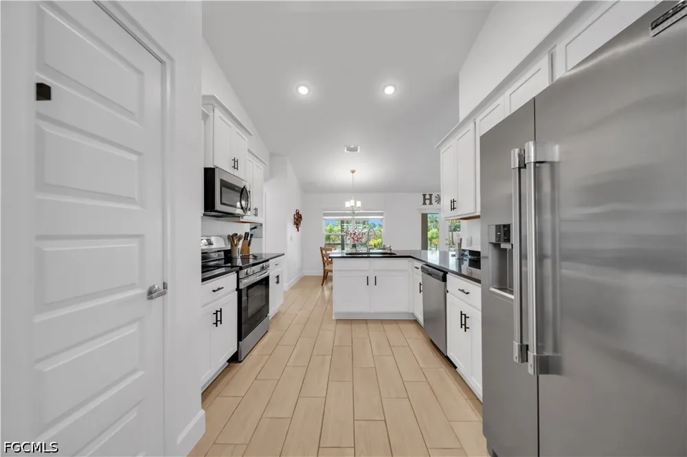 SE 11th Terrace Cape Coral, FL 33990