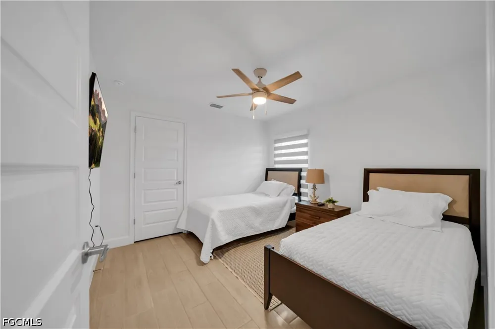 SE 11th Terrace Cape Coral, FL 33990