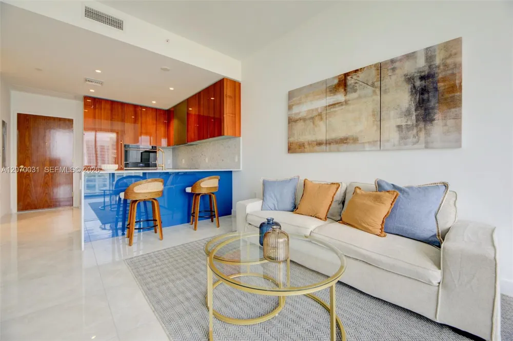 2678 Tigertail Ave #1403 Coconut Grove, FL 33133