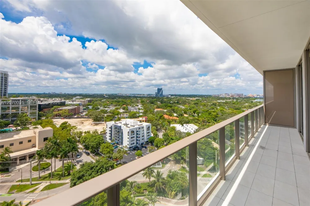 2678 Tigertail Ave #1403 Coconut Grove, FL 33133