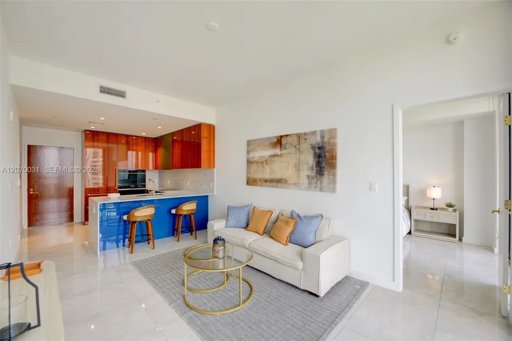 2678 Tigertail Ave #1403 Coconut Grove, FL 33133