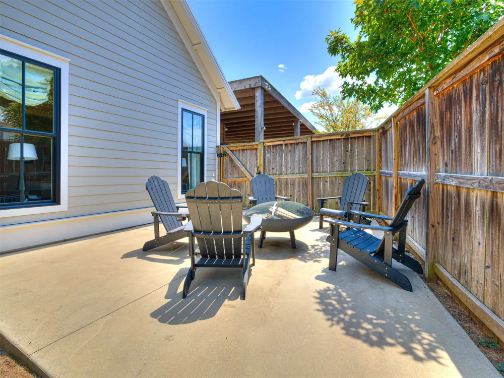 66 Boardwalk Avenue Carlton Landing, OK 74432