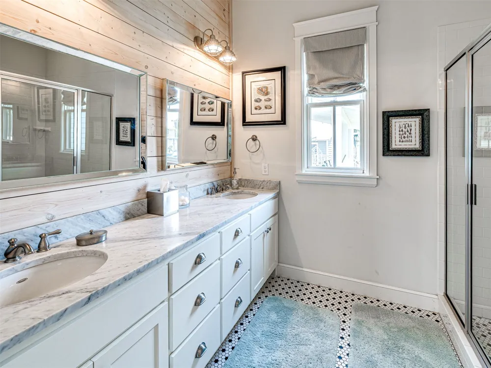 66 Boardwalk Avenue Carlton Landing, OK 74432