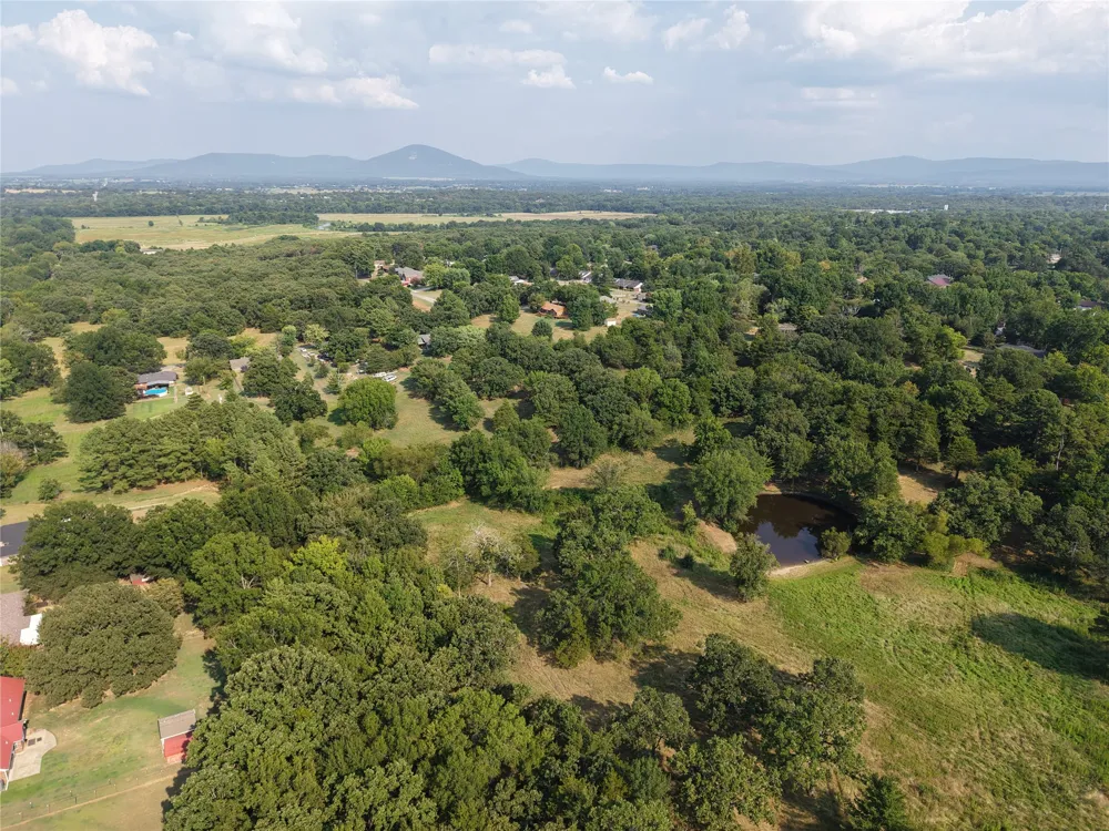 Mission Drive Poteau, OK 74953