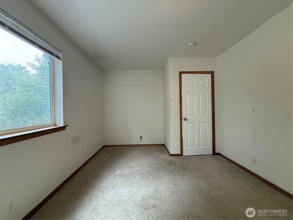 341 Duck Lake Drive NE Ocean Shores, WA 98569
