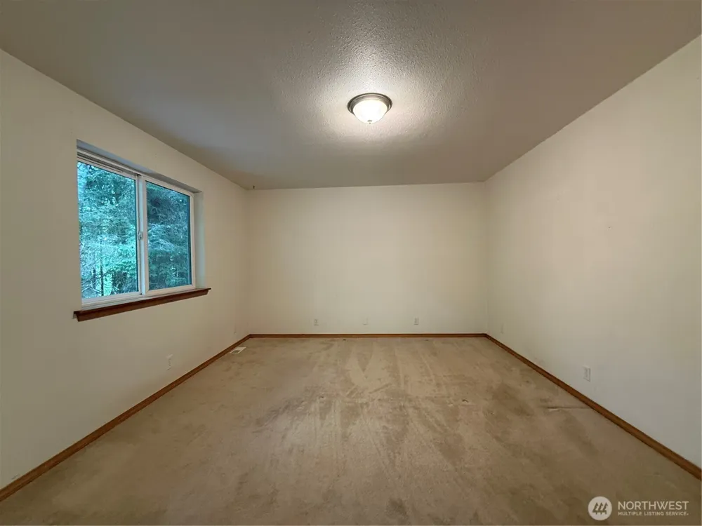 341 Duck Lake Drive NE Ocean Shores, WA 98569