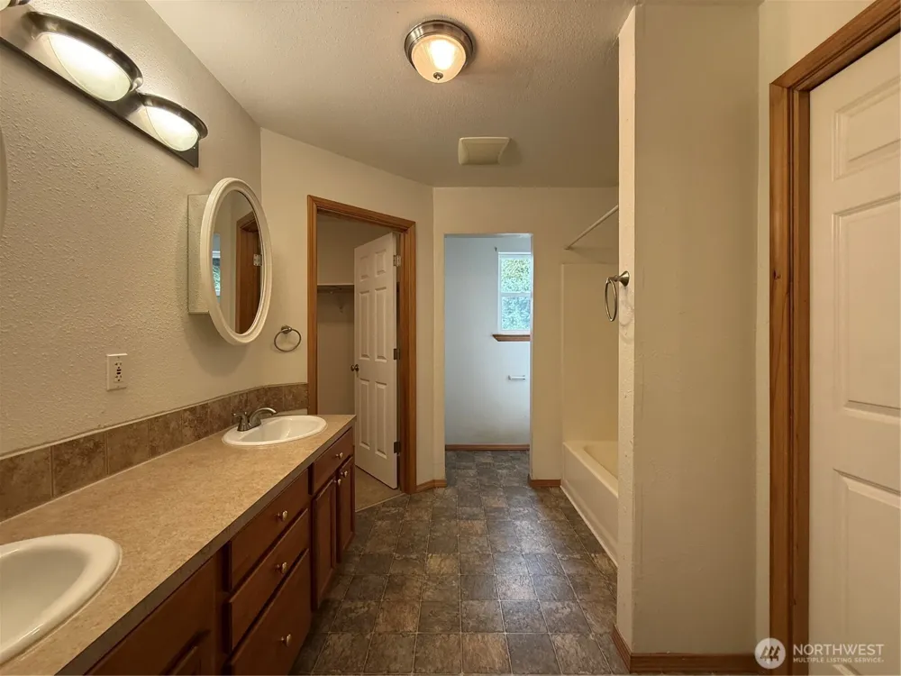 341 Duck Lake Drive NE Ocean Shores, WA 98569