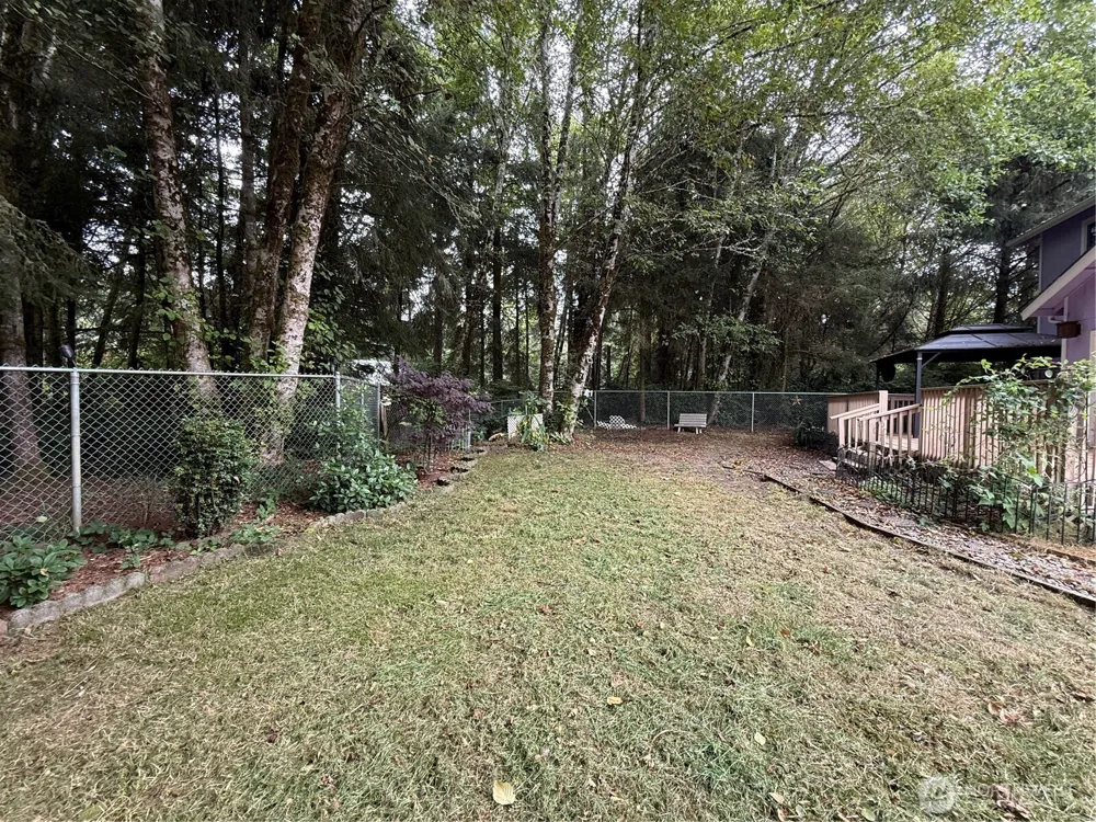 341 Duck Lake Drive NE Ocean Shores, WA 98569