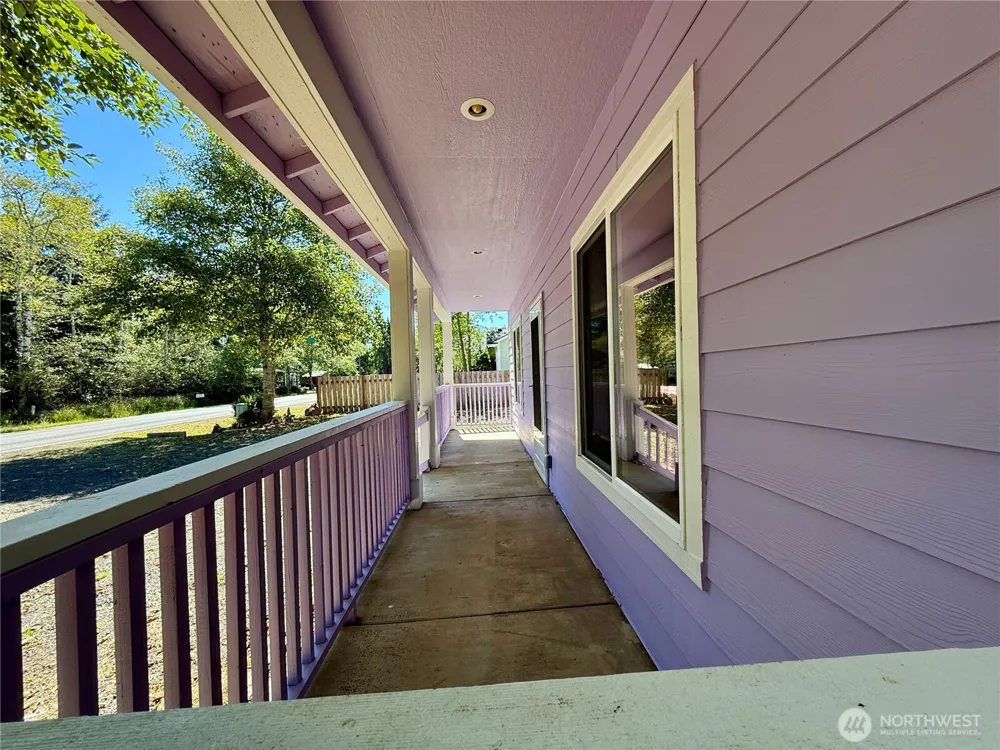 341 Duck Lake Drive NE Ocean Shores, WA 98569