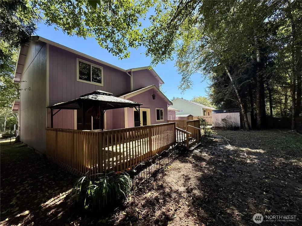 341 Duck Lake Drive NE Ocean Shores, WA 98569