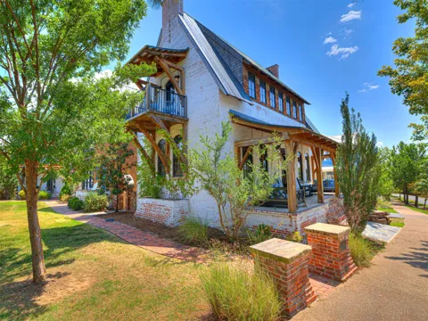 67 Ridgeline Road ##A
