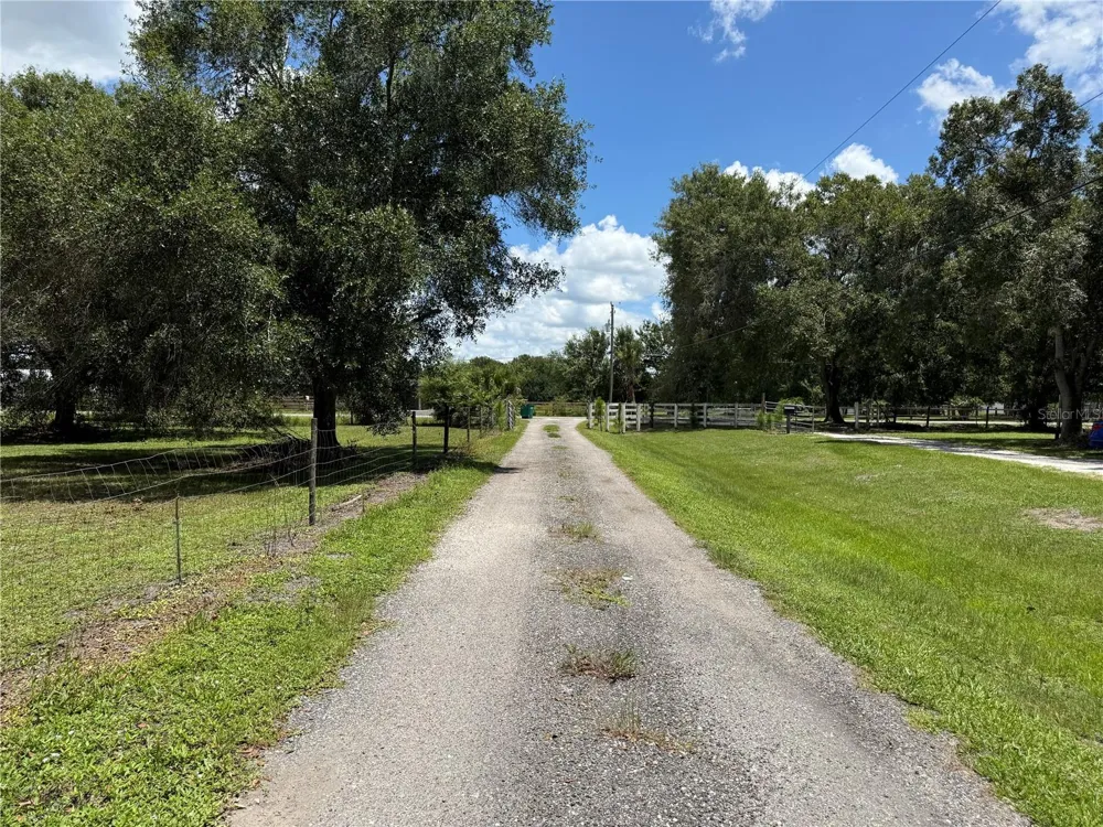 2015 NW 46TH AVENUE Okeechobee, FL 34972
