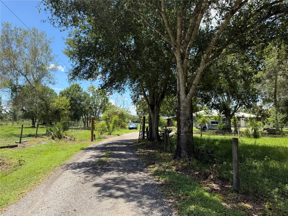 2015 NW 46TH AVENUE Okeechobee, FL 34972