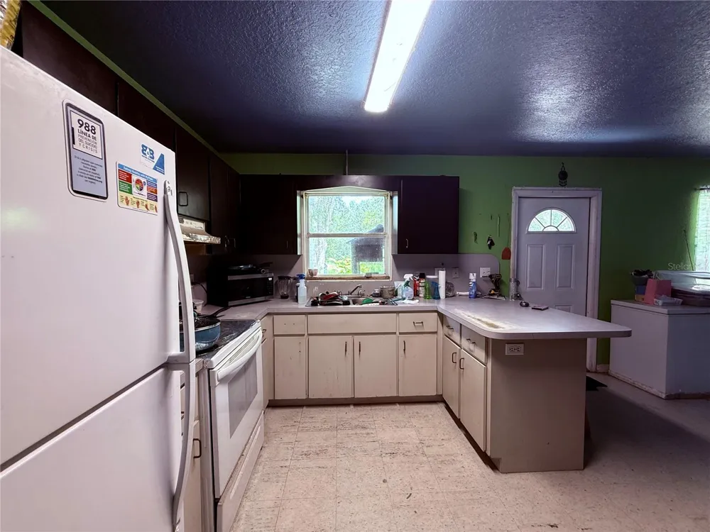 2015 NW 46TH AVENUE Okeechobee, FL 34972