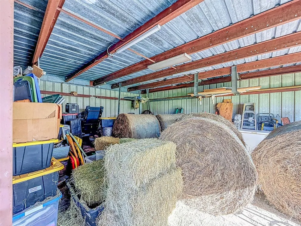 16736 POWERLINE ROAD Dade City, FL 33523