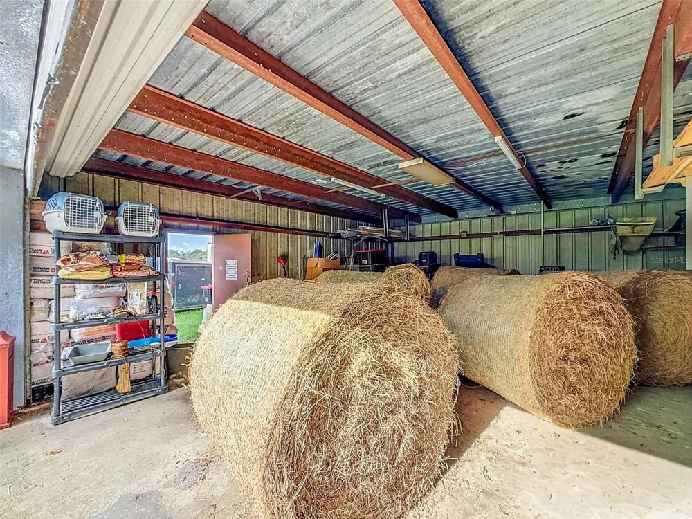 16736 POWERLINE ROAD Dade City, FL 33523