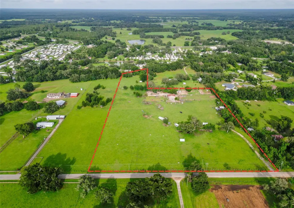 16736 POWERLINE ROAD Dade City, FL 33523