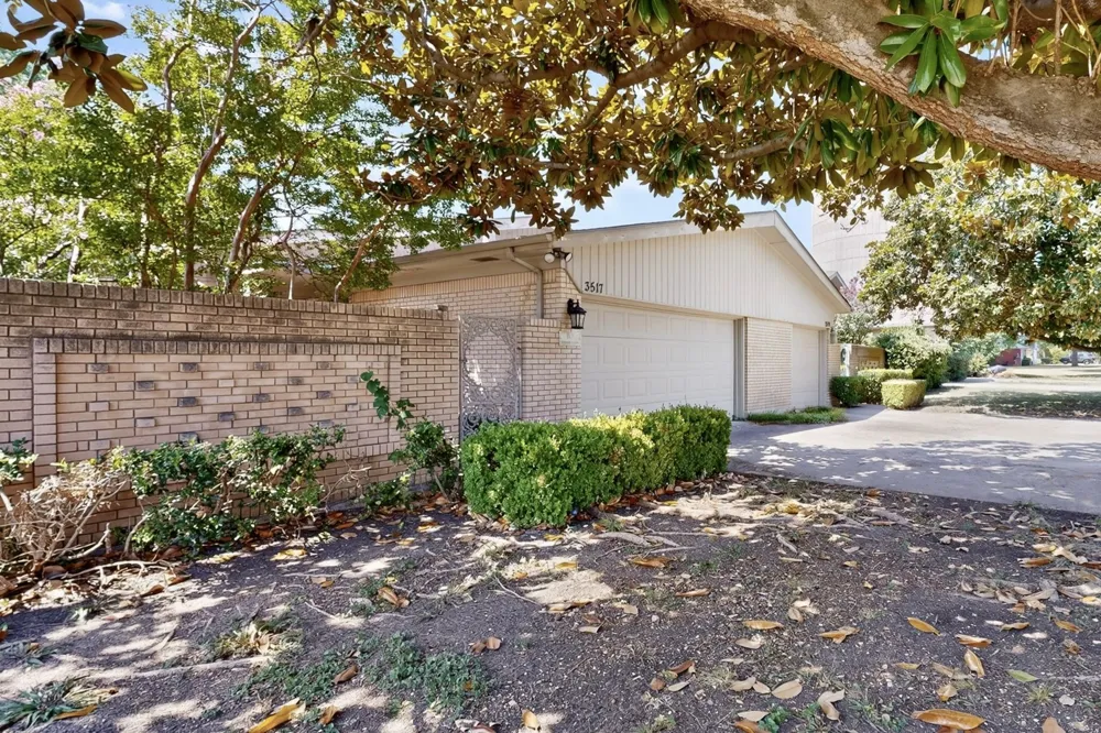3517 Northwest Parkway University Park, TX 75225