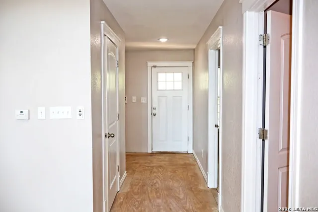 345 32ND ST E Lakehills, TX 78063