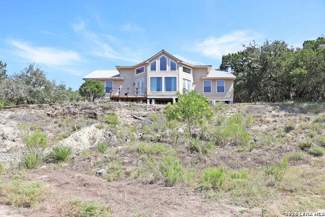 345 32ND ST E Lakehills, TX 78063