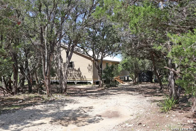 345 32ND ST E Lakehills, TX 78063