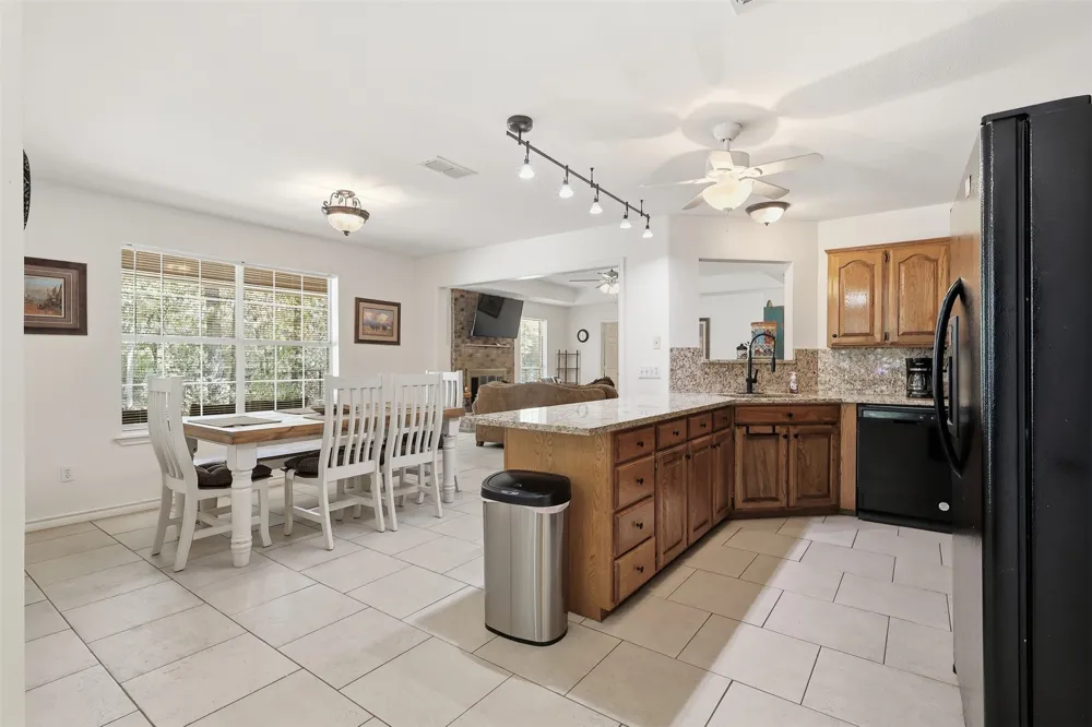 1343 Valleywood Trail Holly Lake Ranch, TX 75765