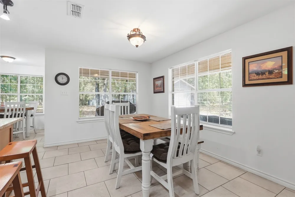 1343 Valleywood Trail Holly Lake Ranch, TX 75765