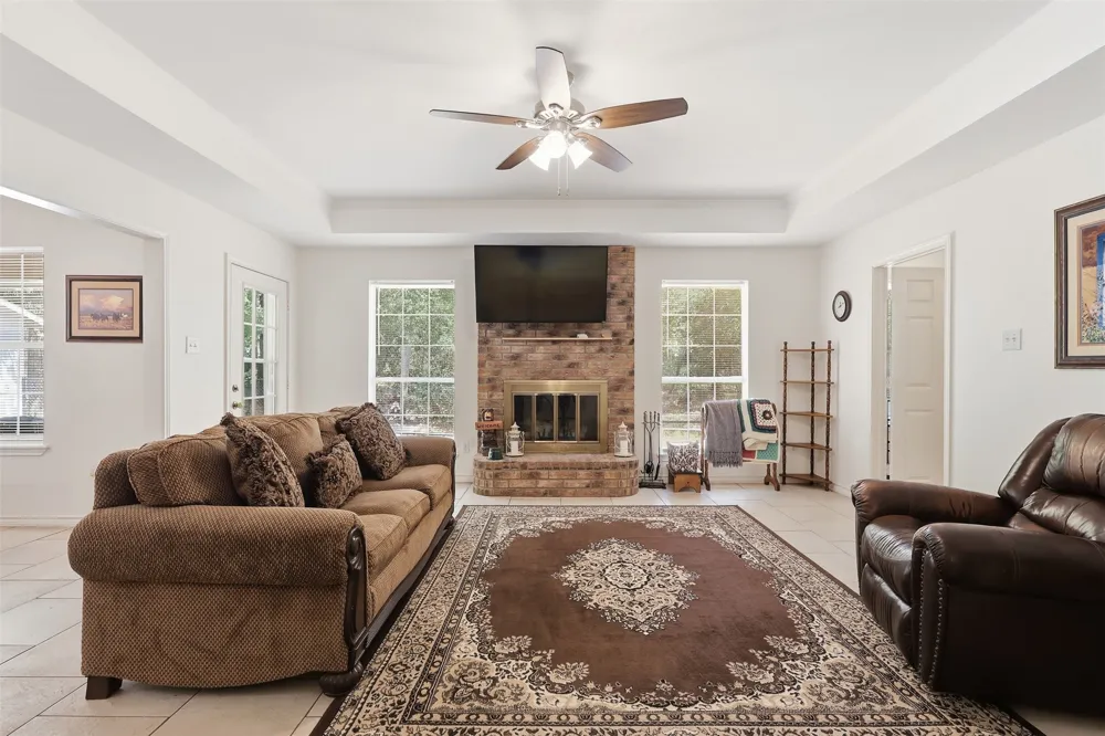 1343 Valleywood Trail Holly Lake Ranch, TX 75765