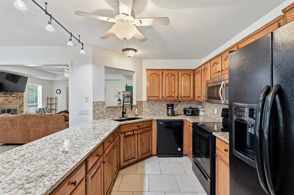 1343 Valleywood Trail Holly Lake Ranch, TX 75765