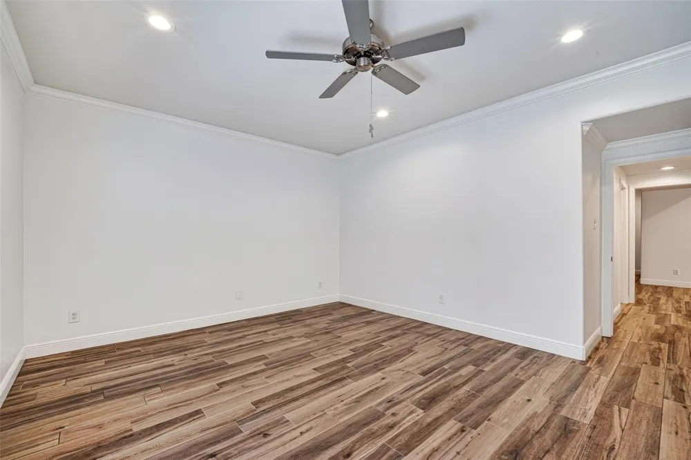 11711 Memorial Drive #649 Houston, TX 77024