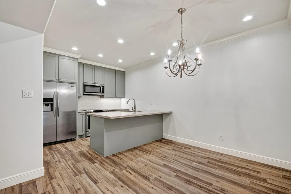 11711 Memorial Drive #649 Houston, TX 77024