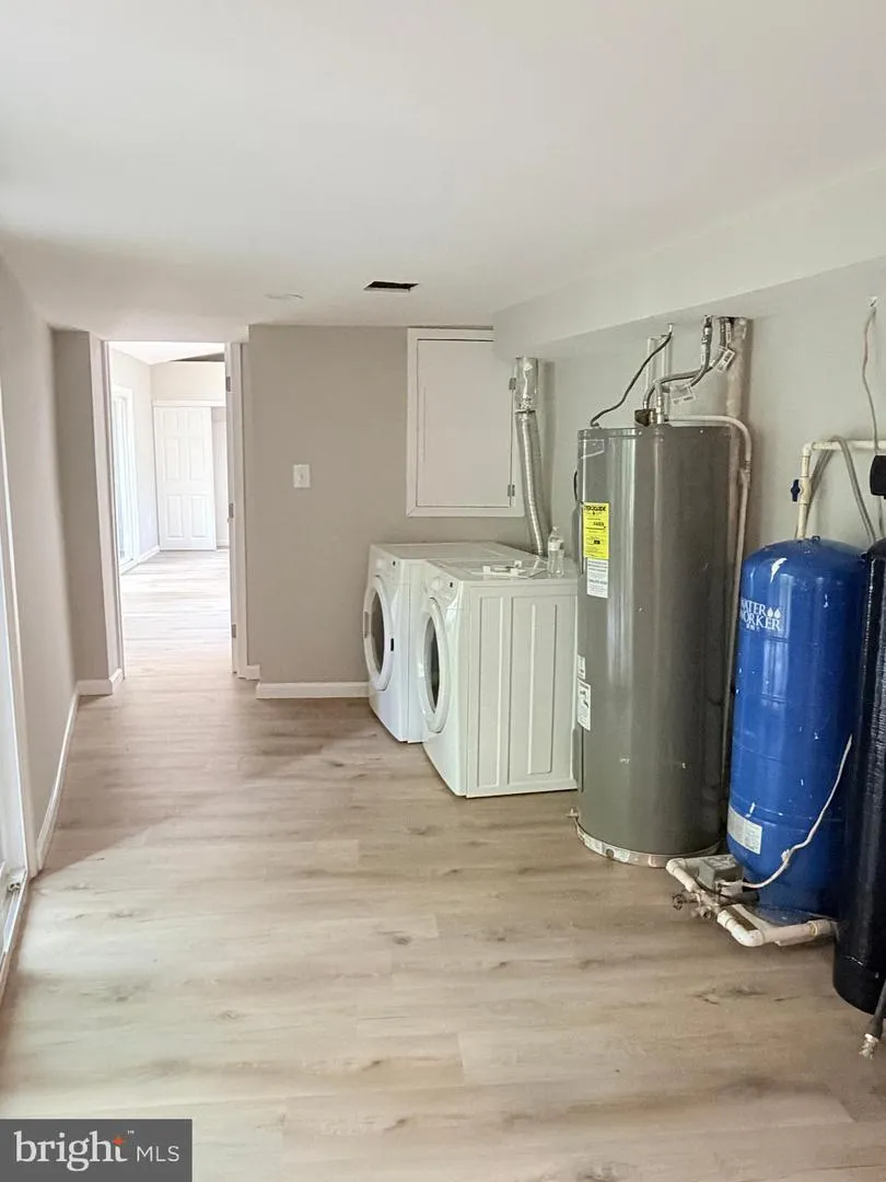 8133 COUNSELOR ROAD Manassas, VA 20112