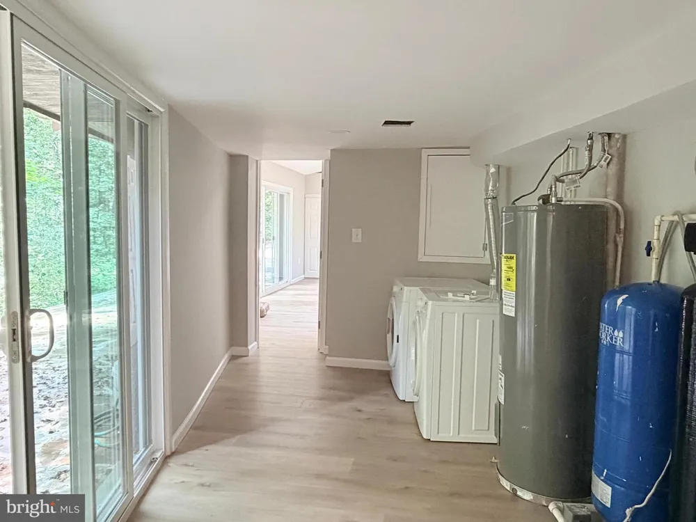 8133 COUNSELOR ROAD Manassas, VA 20112