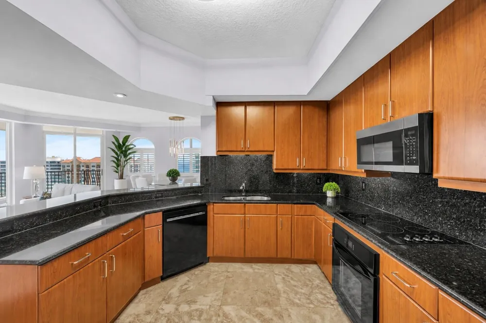 100 S BIRCH ROAD #2705D Fort Lauderdale, FL 33316