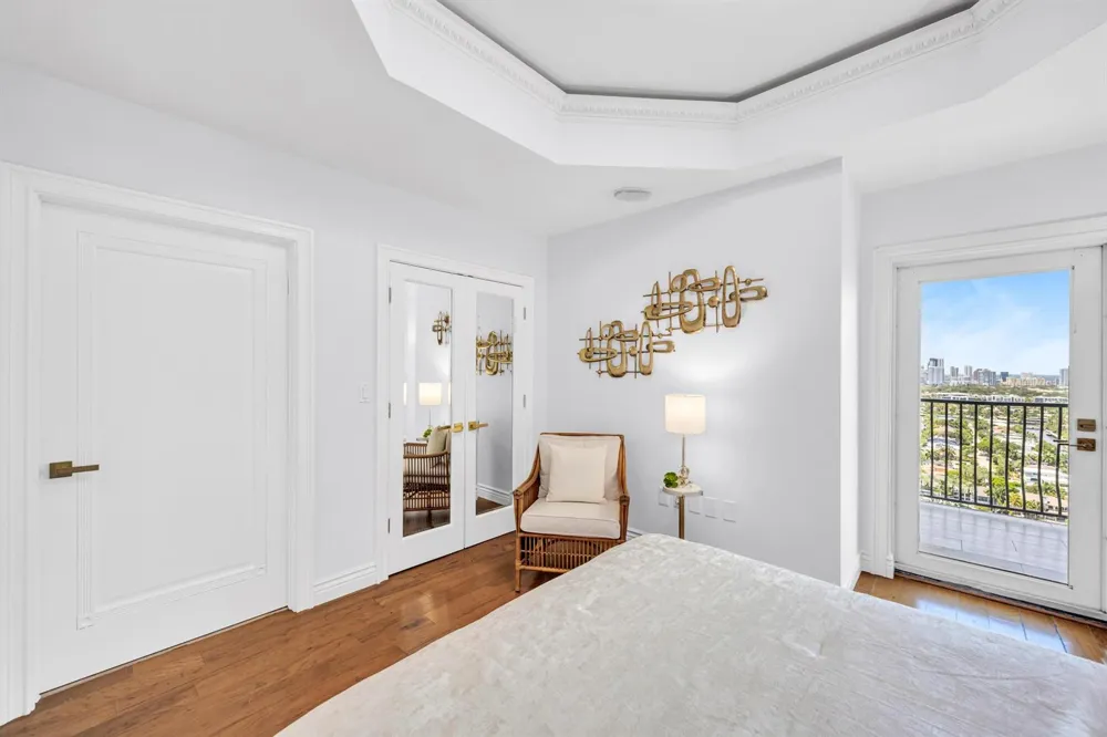 100 S BIRCH ROAD #2705D Fort Lauderdale, FL 33316