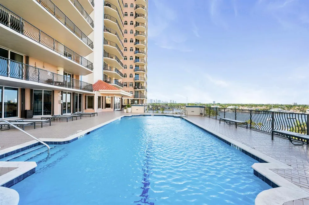 100 S BIRCH ROAD #2705D Fort Lauderdale, FL 33316